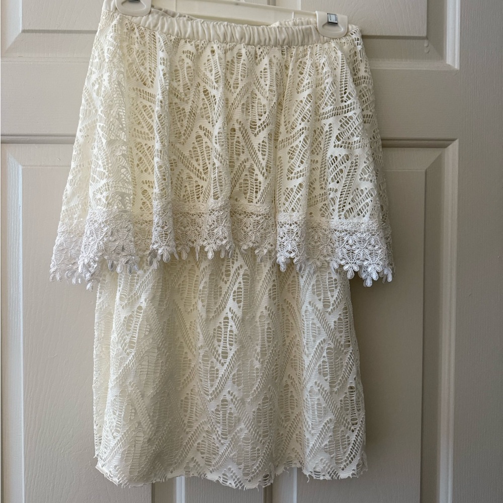 White Lace Strapless Dress